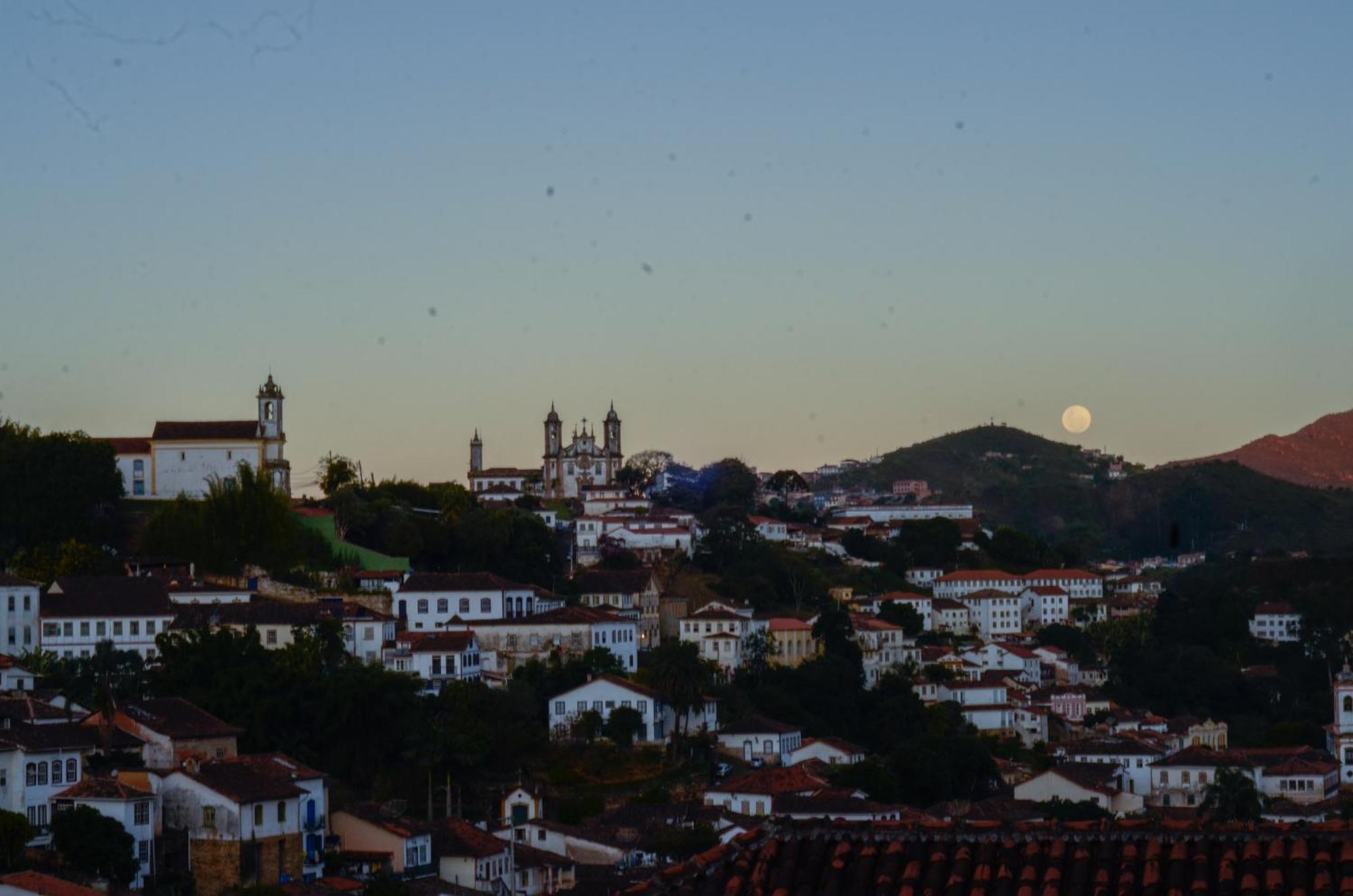 - Casa Pitanga - Acomodacao Lindissima Pertinho Da Igreja Do Rosario Ouro Preto  Exterior foto